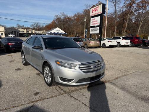 2015 Ford Taurus Limited