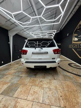 2010 Toyota Sequoia Platinum