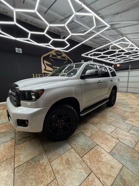 2010 Toyota Sequoia Platinum