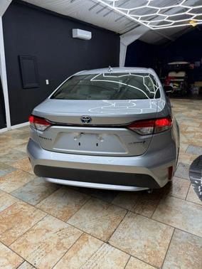 2022 Toyota Corolla Hybrid SE