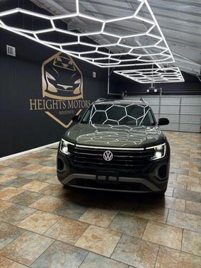 2024 Volkswagen Atlas 2.0T SE w/Technology 4MOTION
