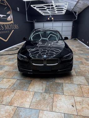 2014 BMW 528 528i Sedan 4D