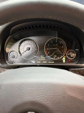 2014 BMW 528 528i Sedan 4D