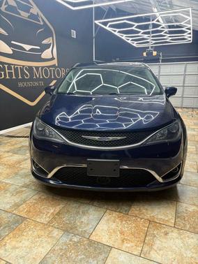 2019 Chrysler Pacifica Touring Plus