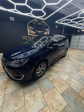 2019 Chrysler Pacifica Touring Plus