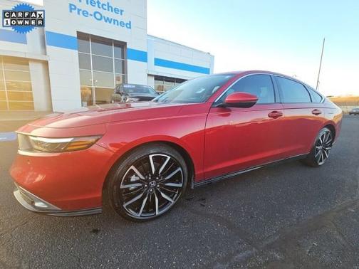 2025 Honda Accord Hybrid 