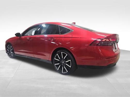 2025 Honda Accord Hybrid 