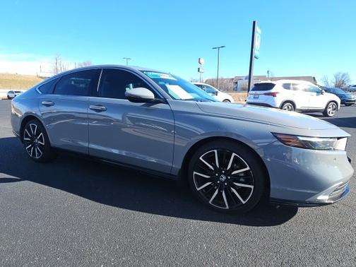 2024 Honda Accord Hybrid 