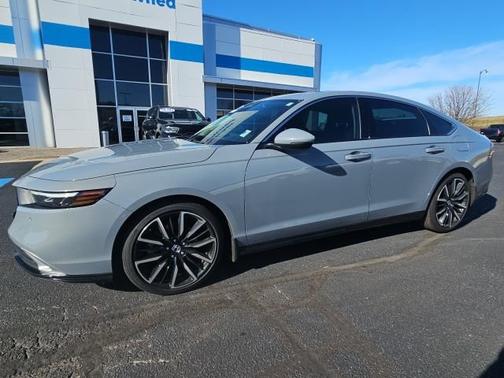 2024 Honda Accord Hybrid 