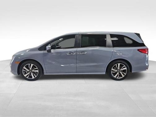 2023 Honda Odyssey 