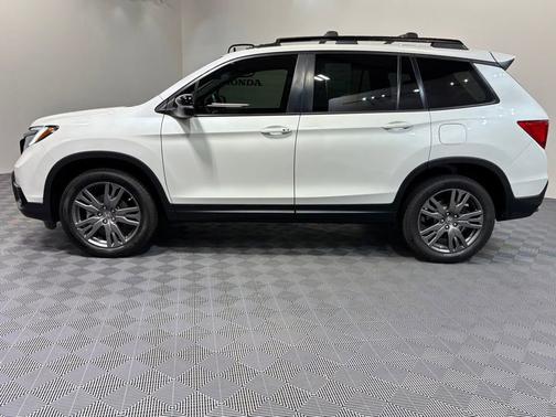 Platinum White Pearl 2020 Honda Passport