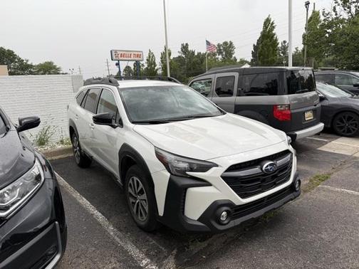 2023 Subaru Outback Premium