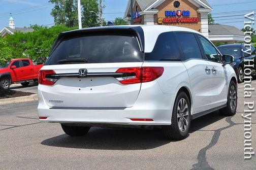 Platinum White Pearl 2022 Honda Odyssey EX-L