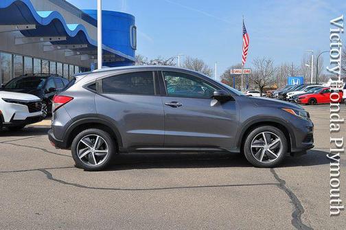 Modern Steel Metallic 2022 Honda HR-V EX