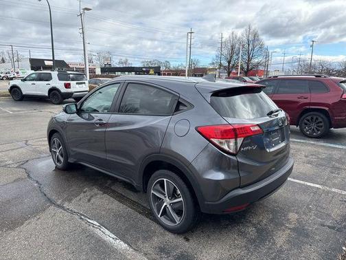 Modern Steel Metallic 2022 Honda HR-V EX