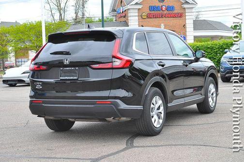 Crystal Black Pearl 2025 Honda CR-V LX AWD