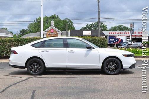 2025 Honda Accord Sport SE 1.5T