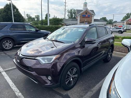 2017 Toyota RAV4 XLE