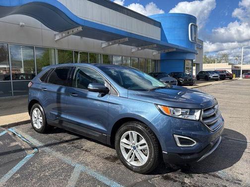 Blue Metallic 2018 Ford Edge SEL