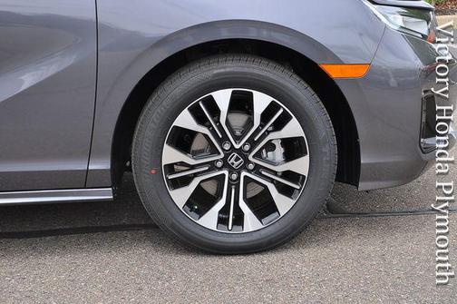 Modern Steel Metallic 2026 Honda Odyssey Elite