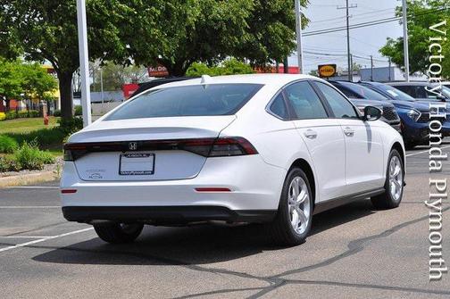 2025 Honda Accord LX 1.5T