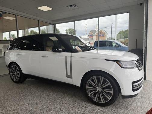 2023 Land Rover Range Rover Autobiography