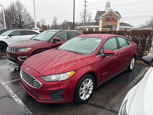2019 Ford Fusion Hybrid SE