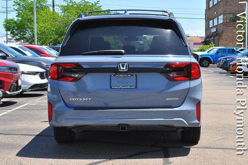 Sonic Gray Pearl 2026 Honda Odyssey Touring