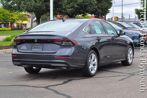 2025 Honda Accord LX 1.5T