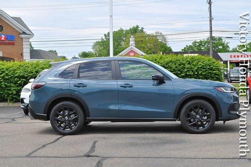 2025 Honda HR-V AWD Sport