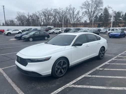 2023 Honda Accord Hybrid Base