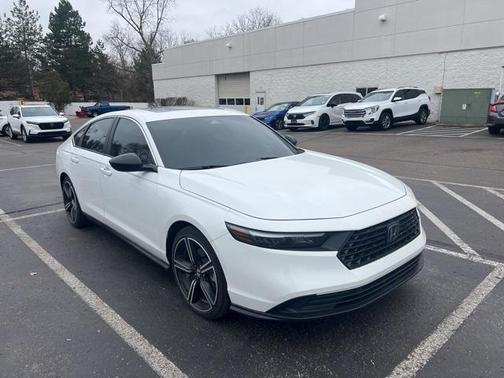 2023 Honda Accord Hybrid Base