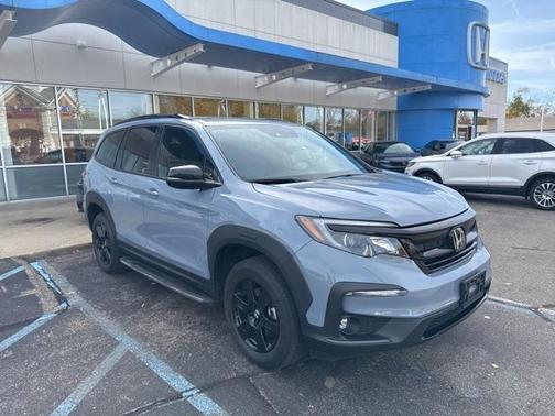 2022 Honda Pilot AWD TrailSport