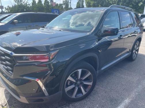 2024 Honda Pilot Touring 8-Passenger