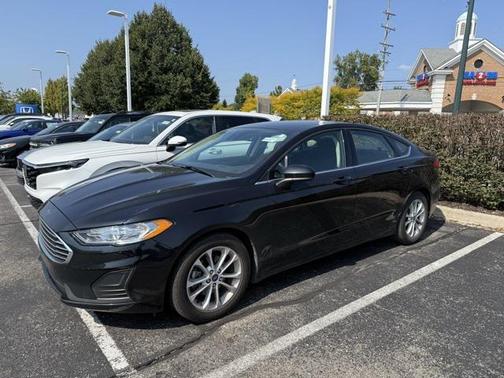 2020 Ford Fusion SE