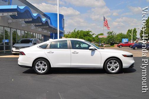 Platinum 2023 Honda Accord LX 1.5T
