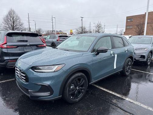 2026 Honda HR-V AWD Sport