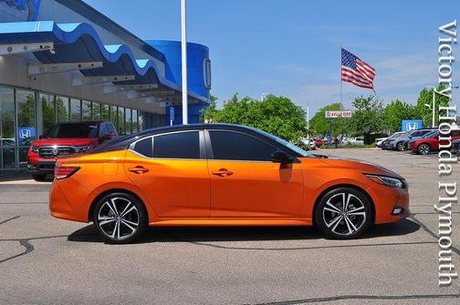 Monarch Orange Metallic/Super Black 2023 Nissan Sentra SR