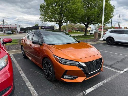 Monarch Orange Metallic/Super Black 2023 Nissan Sentra SR