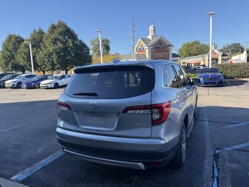 2020 Honda Pilot AWD EX