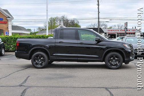 Crystal Black Pearl 2026 Honda Ridgeline Black