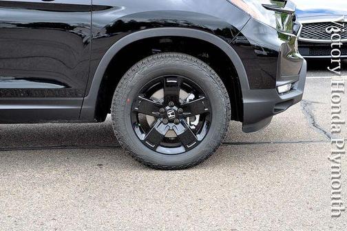 Crystal Black Pearl 2026 Honda Ridgeline Black