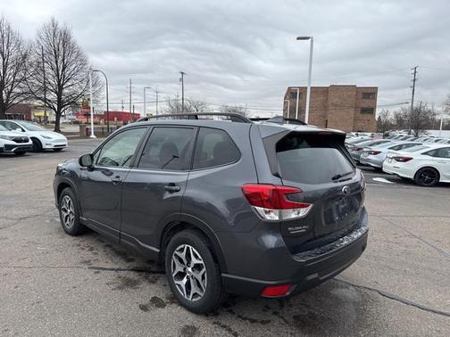 2020 Subaru Forester Premium
