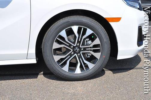 Platinum White Pearl 2026 Honda Odyssey Elite
