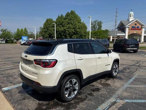 Pearl White Tri-Coat 2018 Jeep Compass Limited