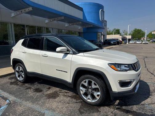 Pearl White Tri-Coat 2018 Jeep Compass Limited