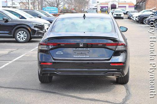 Crystal Black Pearl 2026 Honda Accord Hybrid Sport-L