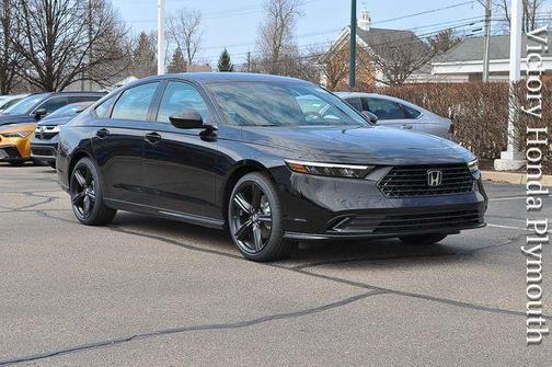 Crystal Black Pearl 2026 Honda Accord Hybrid Sport-L