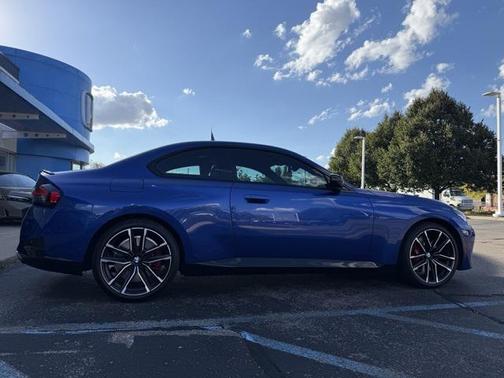 2024 BMW M240 i xDrive