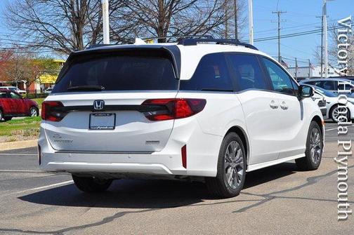 2025 Honda Odyssey Touring